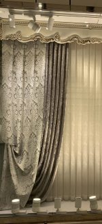 دکور پرده مخمل گل داماس مدل پیلیسه: لمسی شیک و بارز در دکوراسیون داخلی - تصویر 3